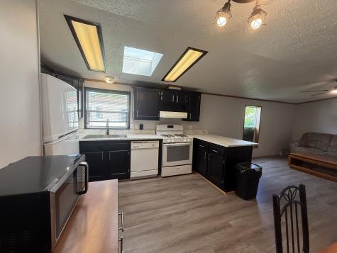 317 Pleasant Terrace Matteson IL 60443