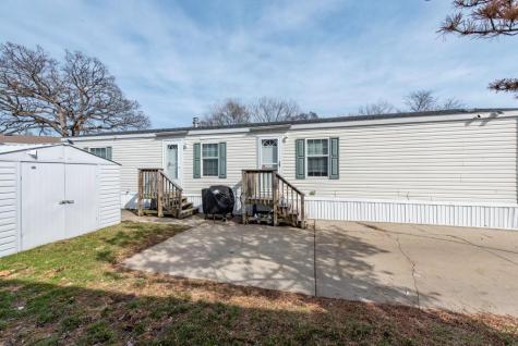 38569 North Sheridan Road Beach Park IL 60099