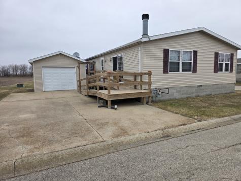 106 Champion Drive Chenoa IL 61726