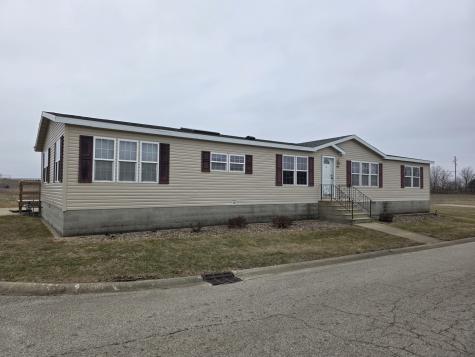 106 Champion Drive Chenoa IL 61726