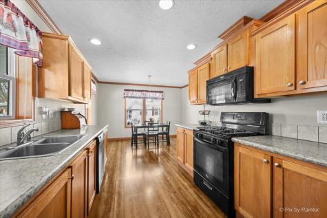 173 Northshore Road Elgin IL 60123