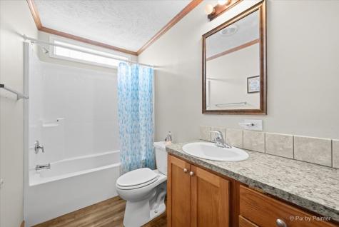 173 Northshore Road Elgin IL 60123