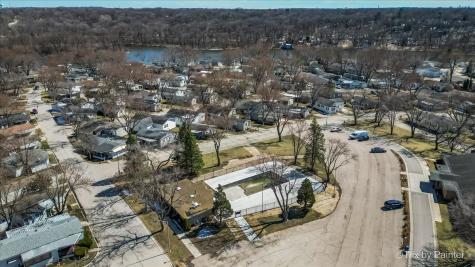 173 Northshore Road Elgin IL 60123