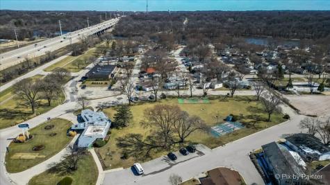 173 Northshore Road Elgin IL 60123