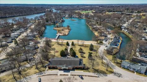 173 Northshore Road Elgin IL 60123