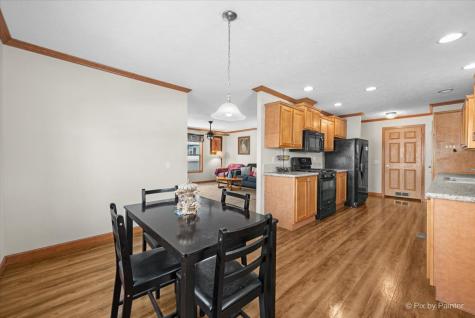 173 Northshore Road Elgin IL 60123