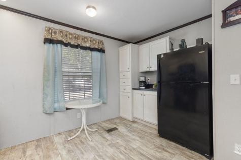 1332 Doulgas Avenue Montgomery IL 60538
