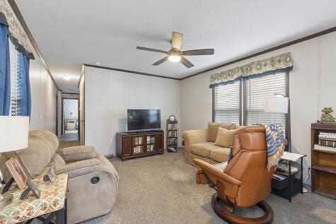 1332 Doulgas Avenue Montgomery IL 60538