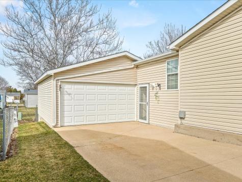 5410 Autumnash Lane Machesney Park IL 61115