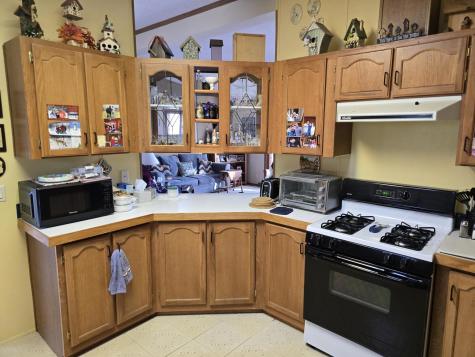 5518 White Pine Roscoe IL 61073