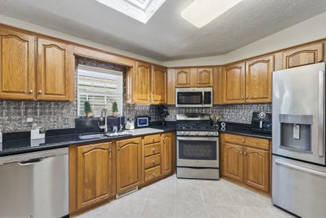 236 Forestview Drive Crystal Lake IL 60014