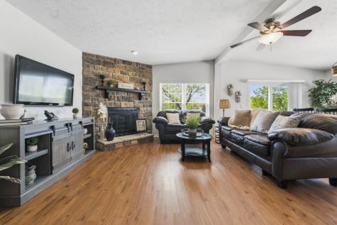 236 Forestview Drive Crystal Lake IL 60014