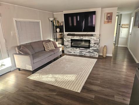 2993 Curtis Street Des Plaines IL 60018
