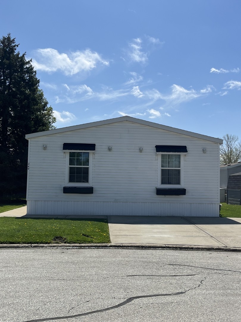249 Todd Terrace Lynwood IL 60411
