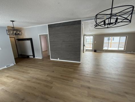 409 East Wood Lane Belvidere IL 61008