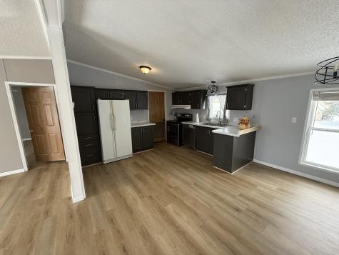 409 East Wood Lane Belvidere IL 61008
