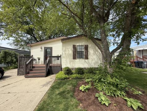 38569 North Sheridan Road Beach Park IL 60099