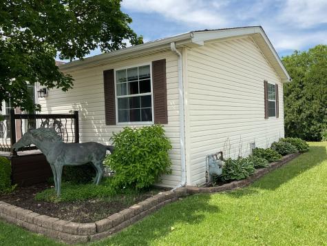 5354 Autumnash Machesney Park IL 61115