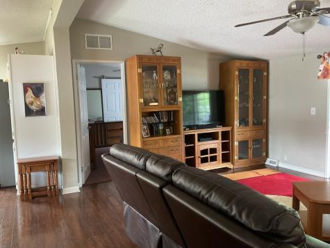 5354 Autumnash Machesney Park IL 61115