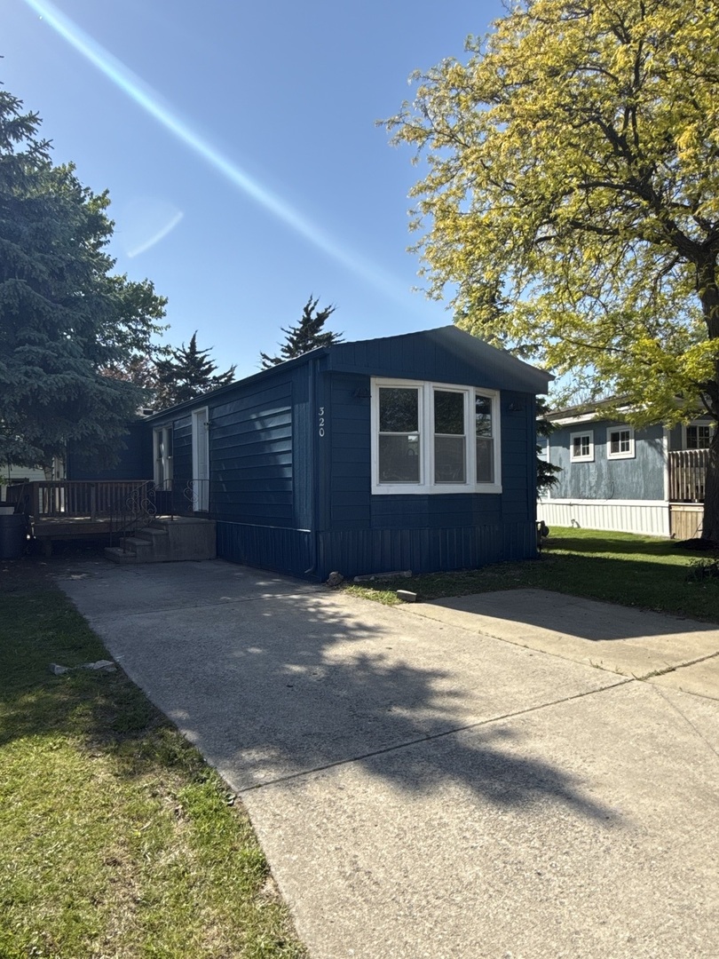 320 Pleasant Terrace Matteson IL 60443