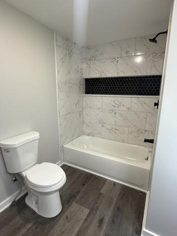 320 Pleasant Terrace Matteson IL 60443