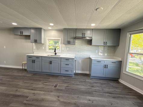 320 Pleasant Terrace Matteson IL 60443
