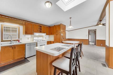633 Mohawk Trail Marengo IL 60152