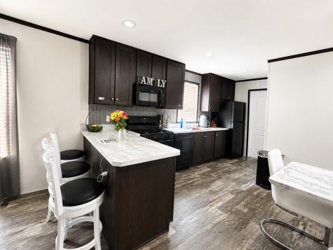 1014 North West Alma Circle Round Lake IL 60073