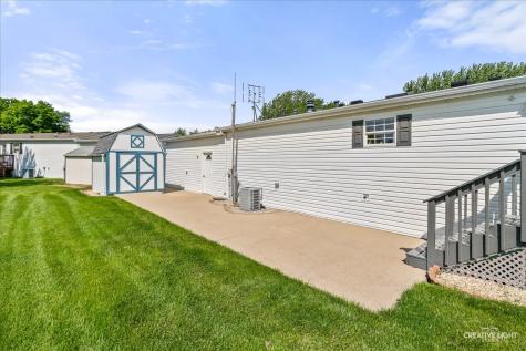 611 Bluebird Circle Sandwich IL 60548