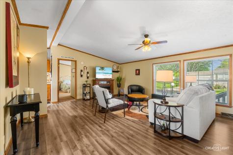 611 Bluebird Circle Sandwich IL 60548