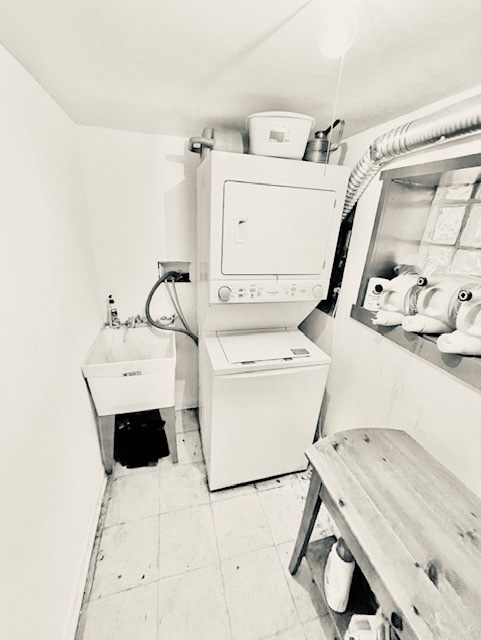 4124 West Barry Avenue Chicago IL 60641