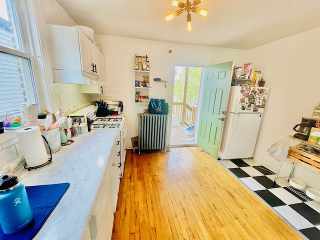 4124 West Barry Avenue Chicago IL 60641