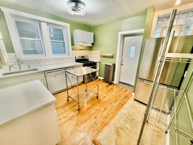 4124 West Barry Avenue Chicago IL 60641