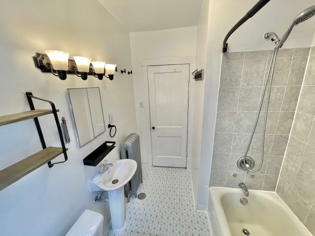4124 West Barry Avenue Chicago IL 60641