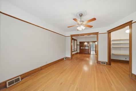 1341 West Eddy Street Chicago IL 60657