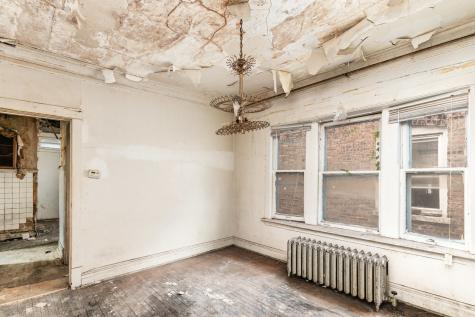 4920 West Cortez Street Chicago IL 60651