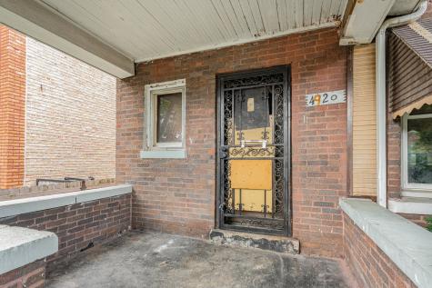4920 West Cortez Street Chicago IL 60651