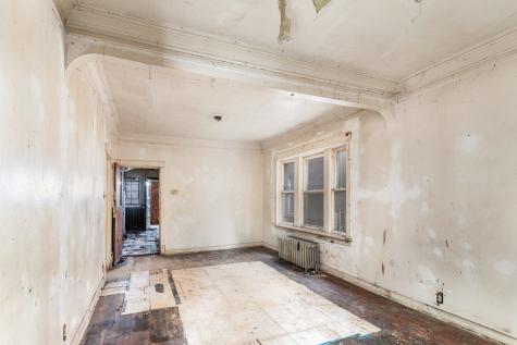4920 West Cortez Street Chicago IL 60651