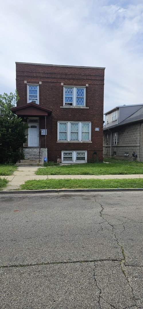 5537 West 63rd Place Chicago IL 60638