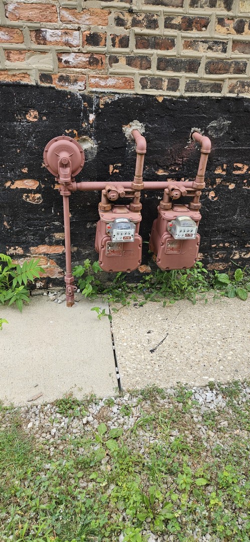 5537 West 63rd Place Chicago IL 60638