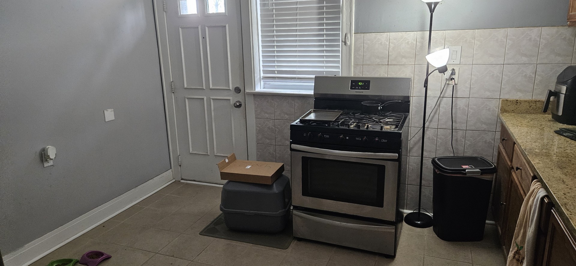 5537 West 63rd Place Chicago IL 60638
