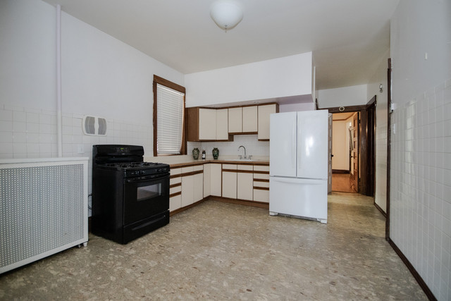 3122 West Fullerton Avenue Chicago IL 60647