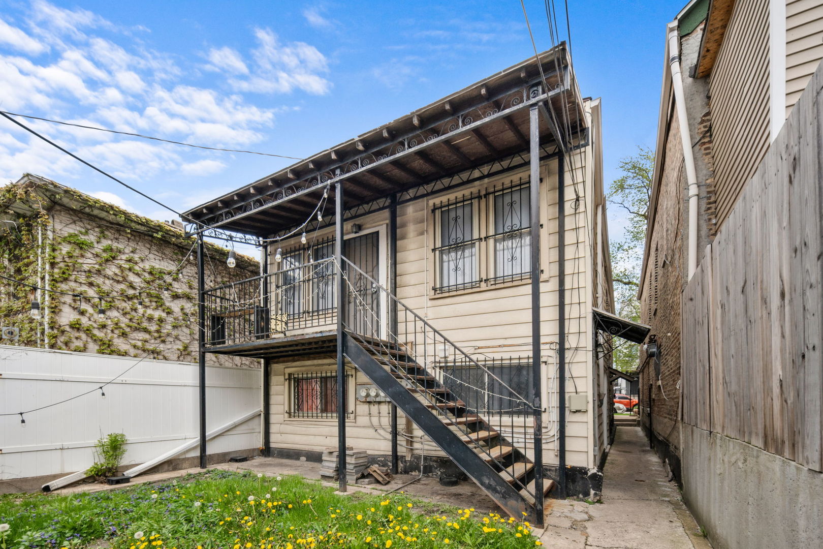 2250 South Sacramento Avenue Chicago IL 60623