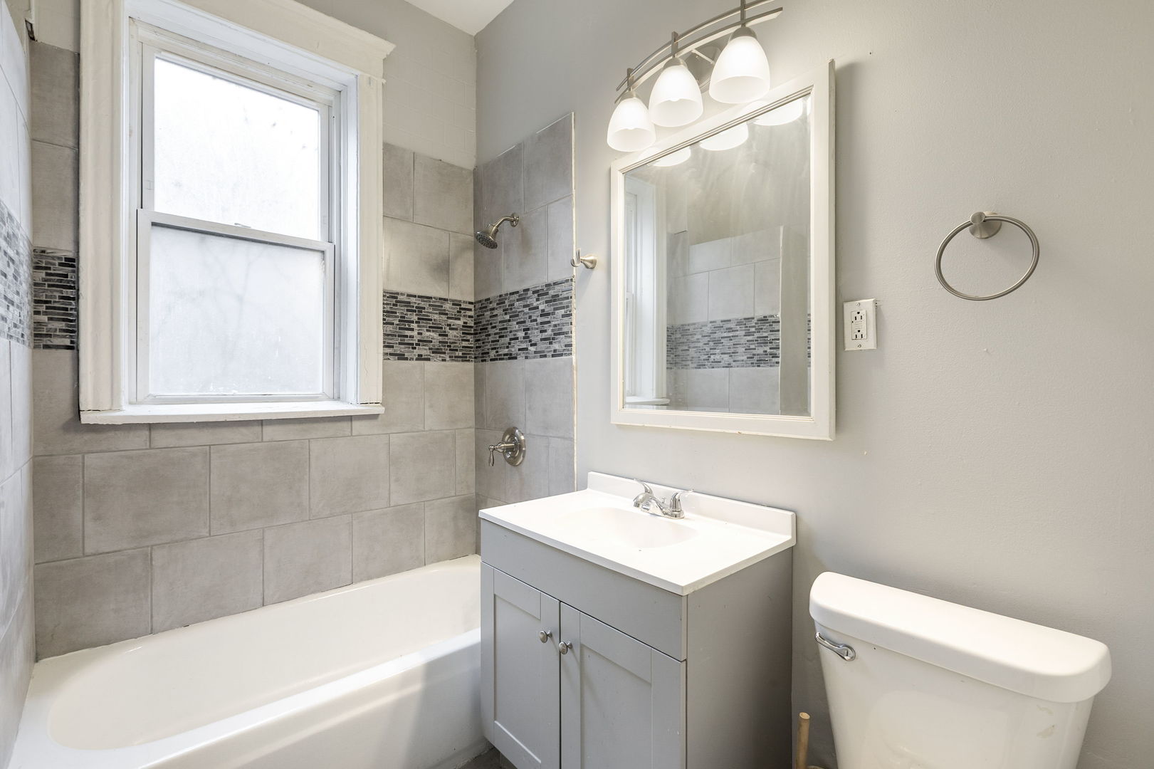 6230 South Langley Avenue Chicago IL 60637