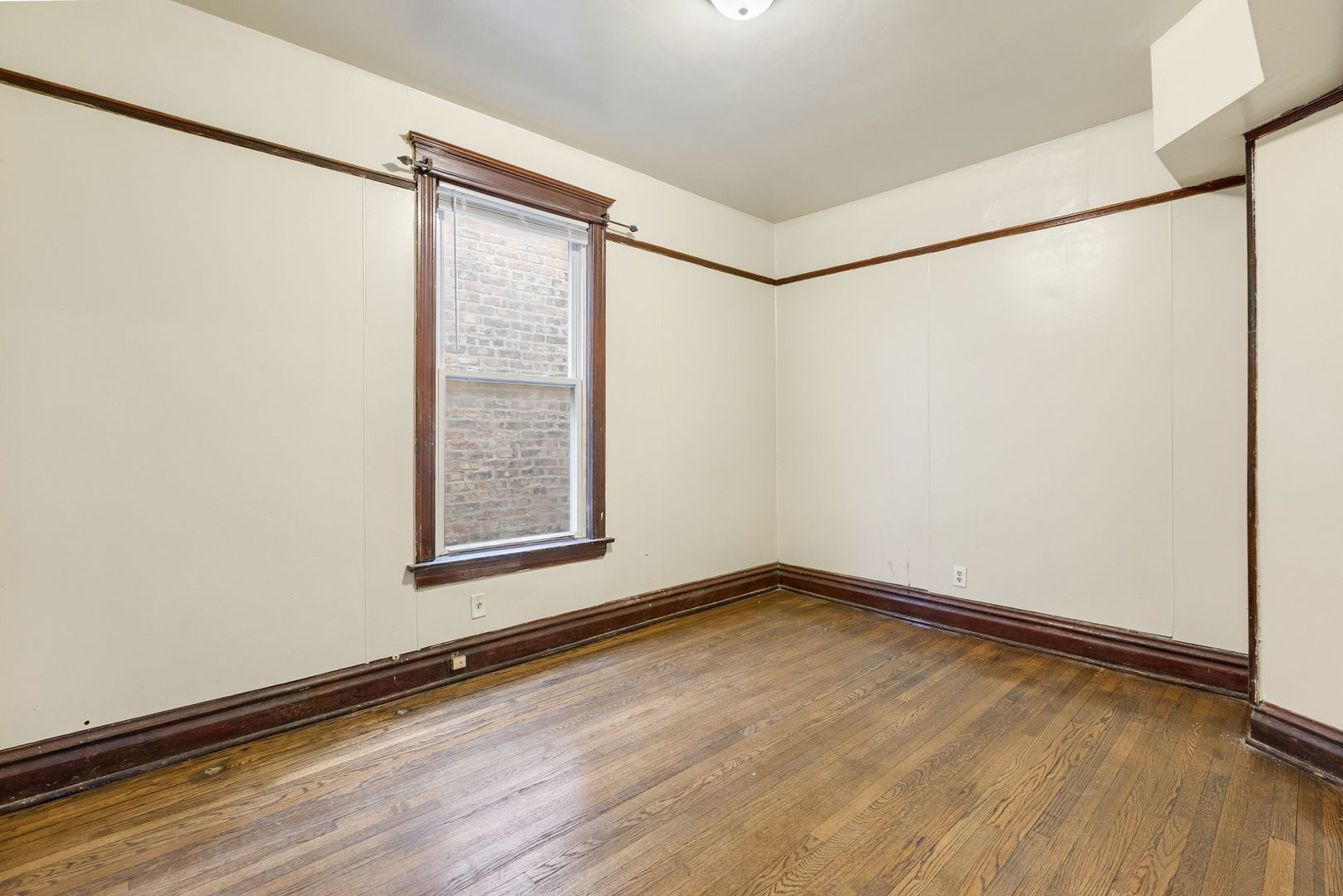6230 South Langley Avenue Chicago IL 60637