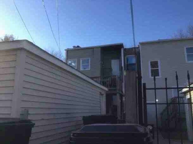 7027 South Calumet Avenue Chicago IL 60637