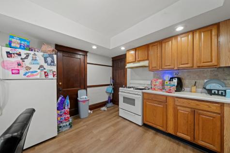 1631 8TH Avenue Rockford IL 61104