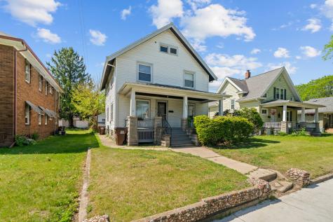 1631 8TH Avenue Rockford IL 61104