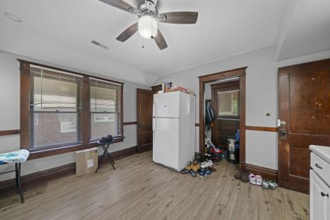 1631 8TH Avenue Rockford IL 61104