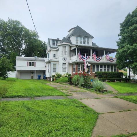 330 East Locust Street Watseka IL 60970